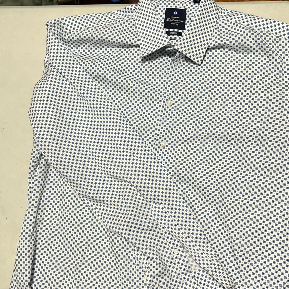 Used like new Ben Sherman button up shirt